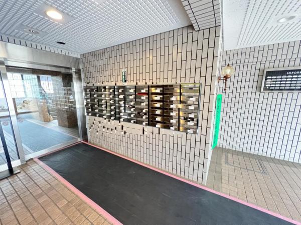 ライオンズマンション小平栄町 郵便受け