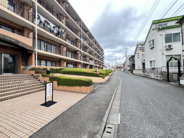 ライオンズマンション小平栄町 外観写真