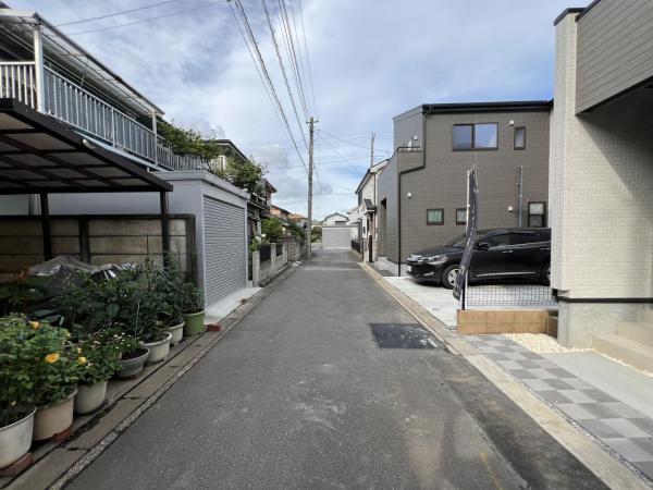 川越市下広谷3期 前面道路含む現地写真