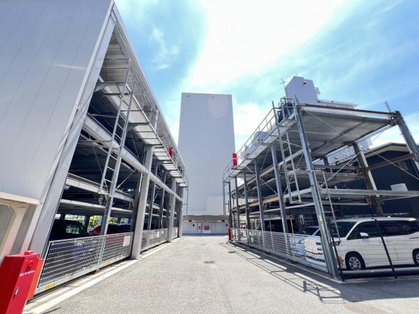 クリオ衣笠フィルソーレ 敷地内駐車場