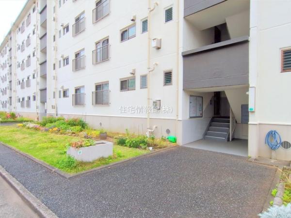 杉田大谷団地15号棟 