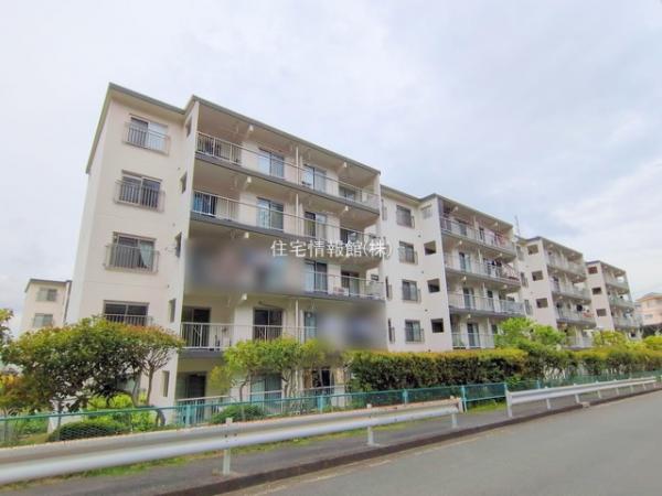 杉田大谷団地15号棟 