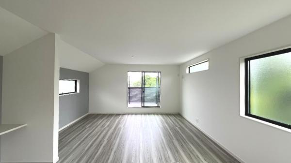 新築戸建 横浜市金沢区東朝比奈３丁目 京急逗子線六浦駅 4,680万円