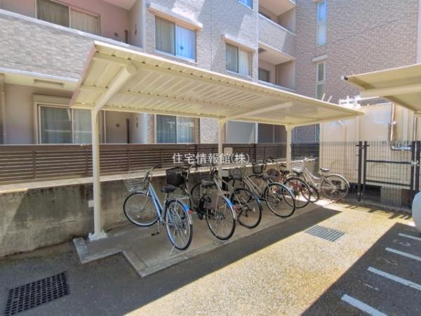 ヴィルヌーブ川越 