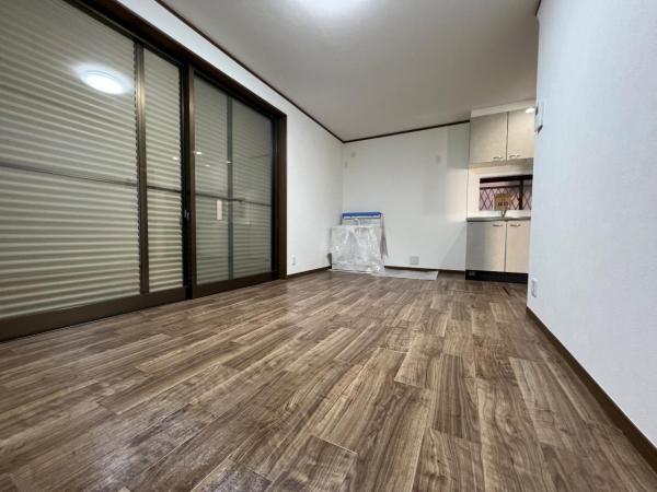 越谷市大字恩間 中古戸建 ダイニングキッチン