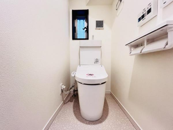 あきる野市下代継 中古戸建 トイレ
