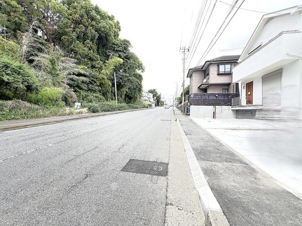 藤沢市大鋸 戸建 前面道路含む現地写真