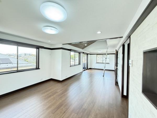 横浜市金沢区富岡東６丁目 中古戸建 ダイニングキッチン