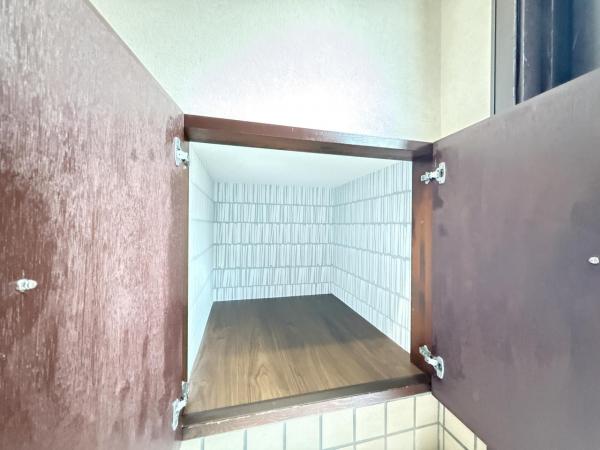 横浜市金沢区富岡東６丁目 中古戸建 収納