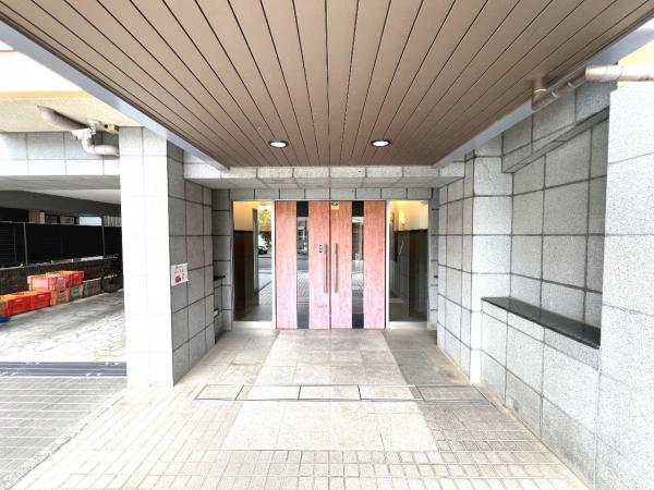 ミオカステーロ府中紅葉丘 エントランス（外）