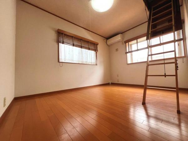越谷市大沢１丁目 中古戸建 寝室