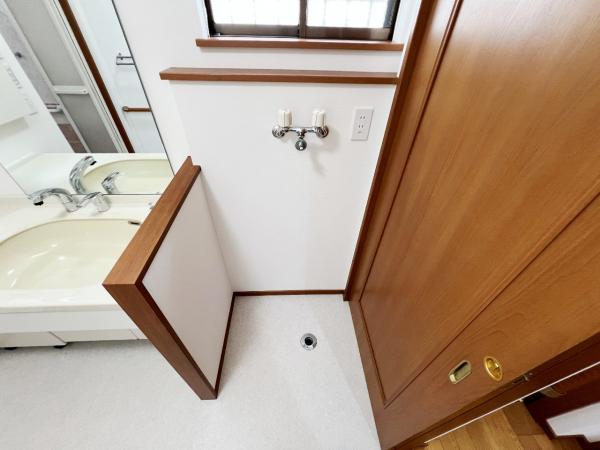 中郡二宮町緑が丘３丁目 中古戸建 ランドリースペース