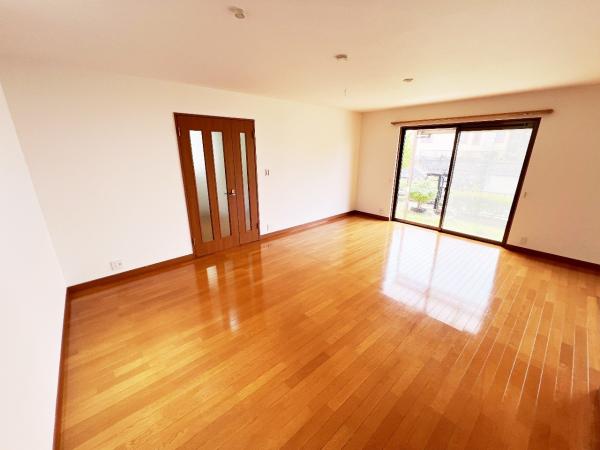 中郡二宮町緑が丘３丁目 中古戸建 ダイニングキッチン