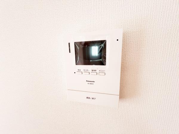 中郡二宮町緑が丘３丁目 中古戸建 TVモニター付きインターフォン