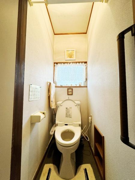 中郡大磯町石神台２丁目 中古戸建 トイレ