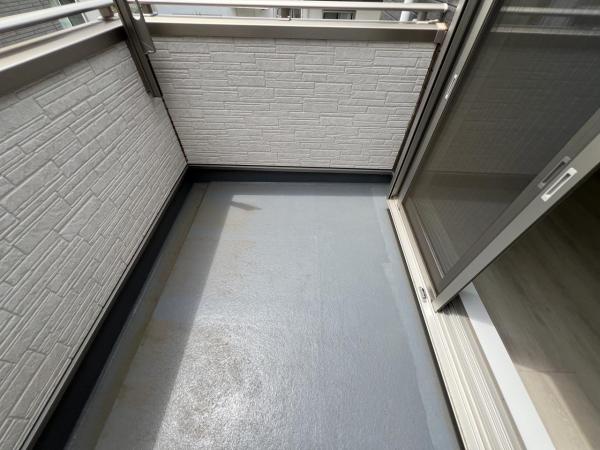 横浜市旭区上川井町 中古戸建 バルコニー