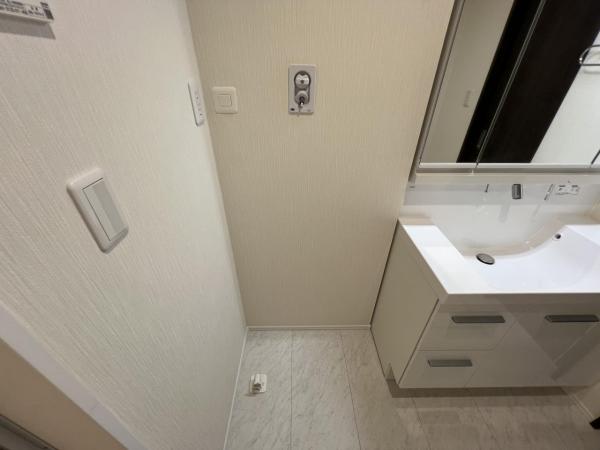 横浜市旭区上川井町 中古戸建 ランドリースペース