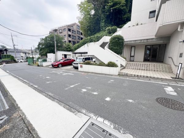 シティパル柿生 敷地内駐車場