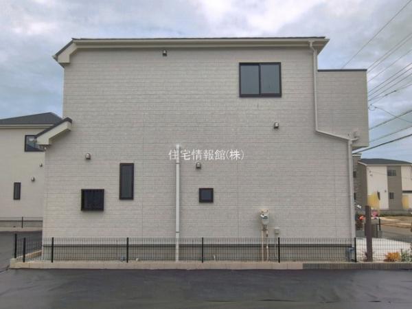 新松戸6丁目304番 