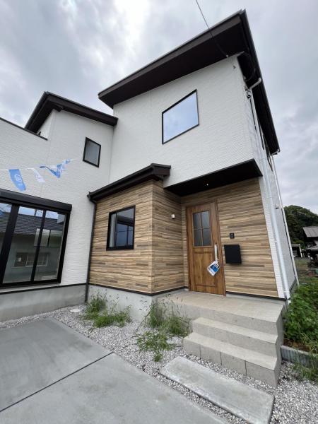 狭山市中新田1期 玄関(共用部)