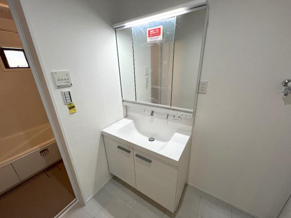 横浜市戸塚区平戸１丁目 戸建 洗面化粧台