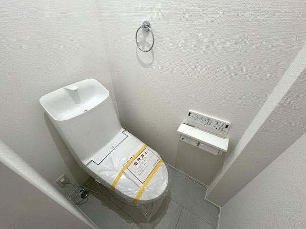 横浜市戸塚区平戸１丁目 戸建 トイレ