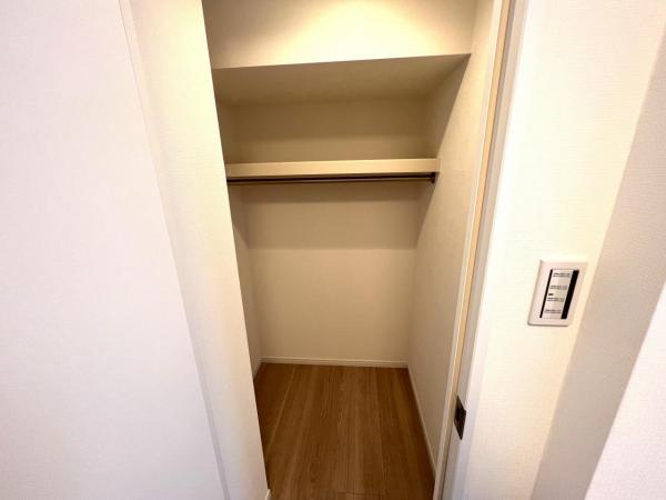 プレシス府中リヴェスタ ウォークインクローゼット