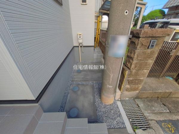草加市青柳 