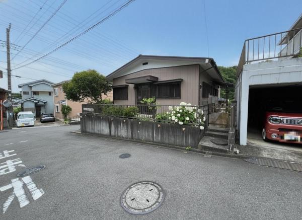 中古戸建 中郡二宮町百合が丘１丁目 JR東海道本線(東京〜熱海)二宮駅 1,200万円