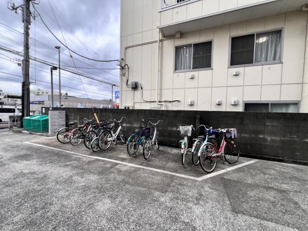 クオーレ相武台 駐輪場