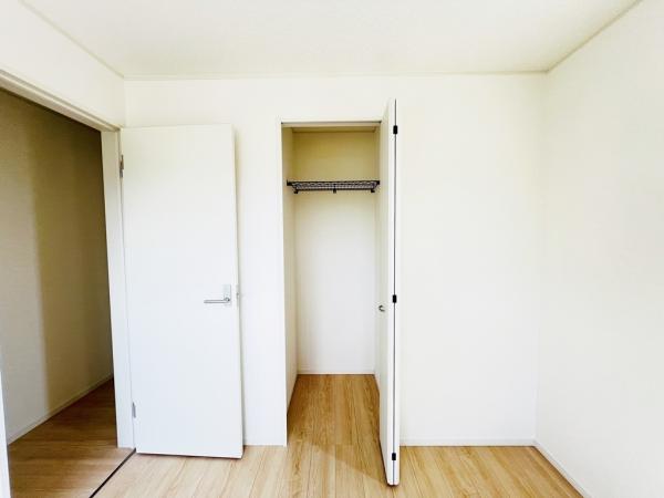 平塚市中里 戸建 子供部屋