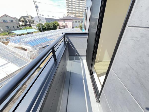 藤沢市長後 戸建 バルコニー