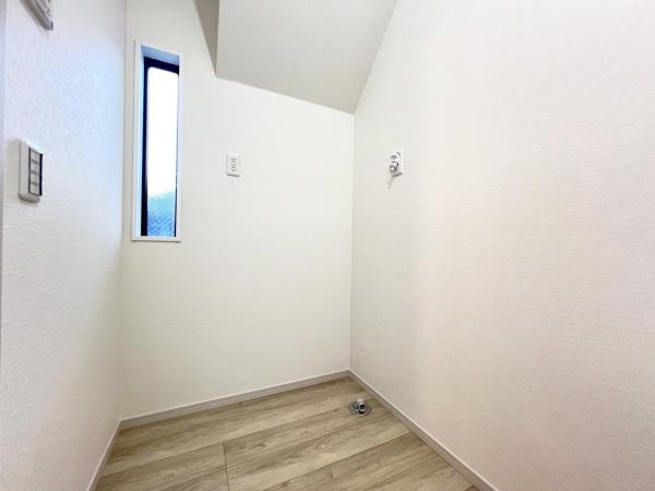茅ヶ崎市出口町 戸建 ランドリースペース