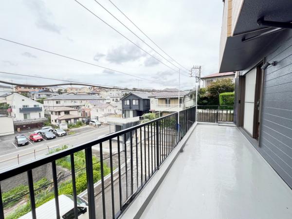 横浜市青葉区桜台 中古戸建 バルコニー