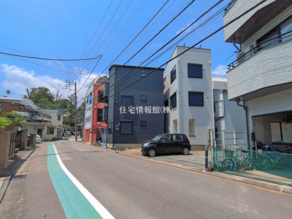 西区中央2丁目 