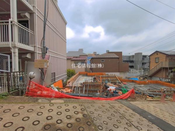 新築戸建 神奈川県横浜市西区浅間町２丁目109-38 JR東海道本線(東京〜熱海)横浜駅 9,280万円