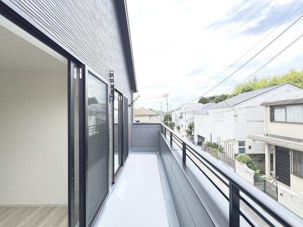 藤沢市本藤沢３丁目 戸建 バルコニー