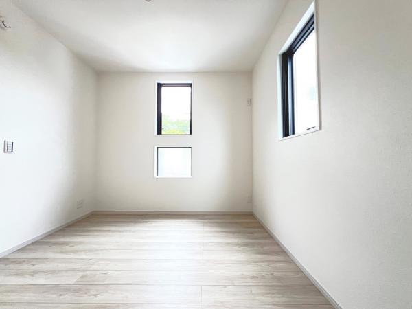 藤沢市本藤沢３丁目 戸建 子供部屋