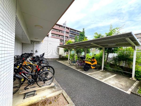 ライオンズ府中武蔵野台 駐輪場