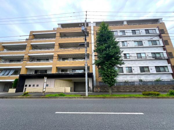 ライオンズ府中武蔵野台 外観写真