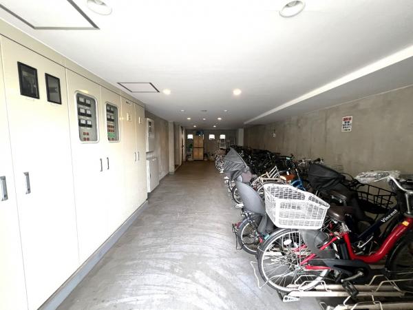 ライオンズ府中武蔵野台 駐輪場