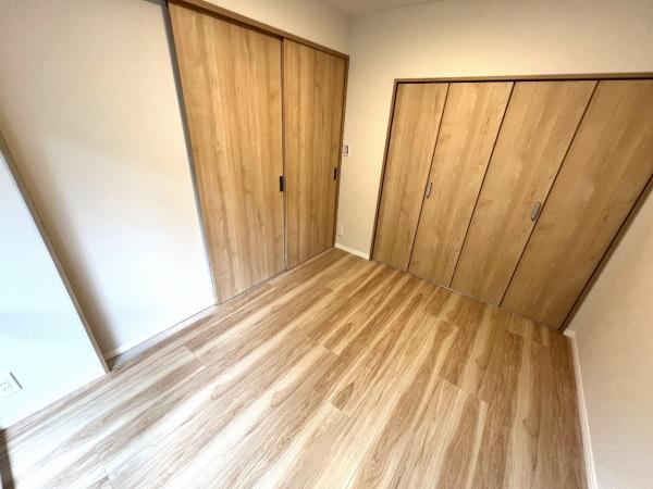 コープ野村府中是政 寝室