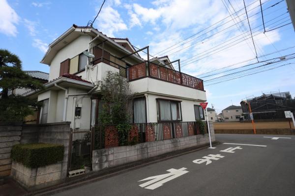 東久留米市八幡町３丁目 中古戸建 前面道路含む現地写真