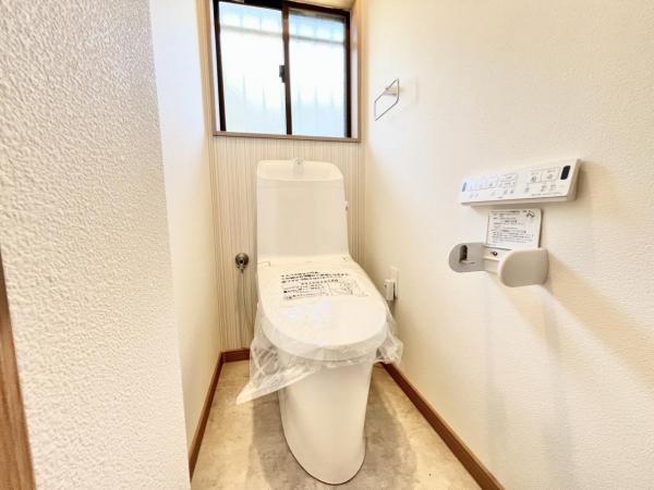 秦野市南矢名 中古戸建 トイレ