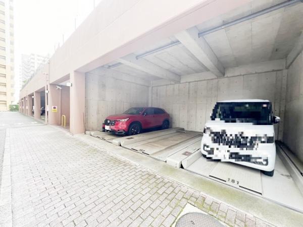 タウンズ八王子センタークレスト 駐車場