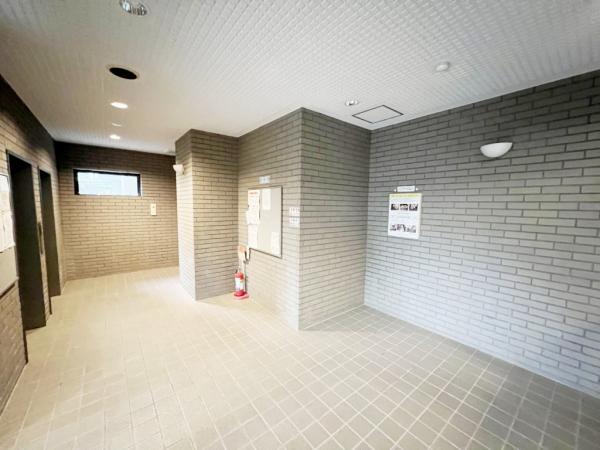 タウンズ八王子センタークレスト ロビー