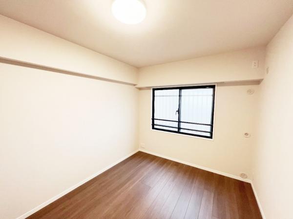 タウンズ八王子センタークレスト 洋室