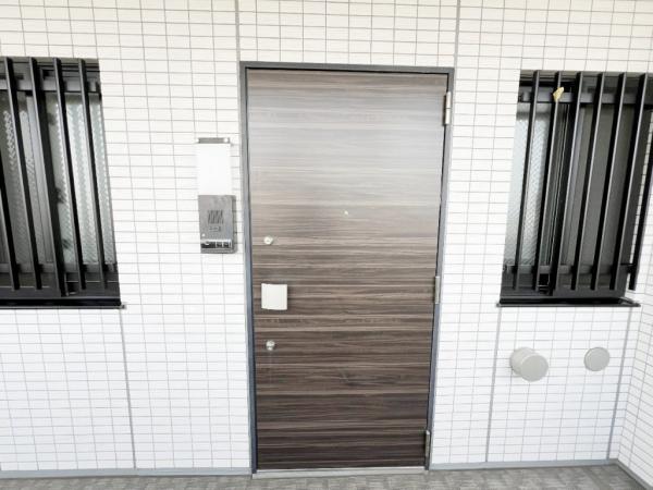 プレシス八王子レグリオ 玄関