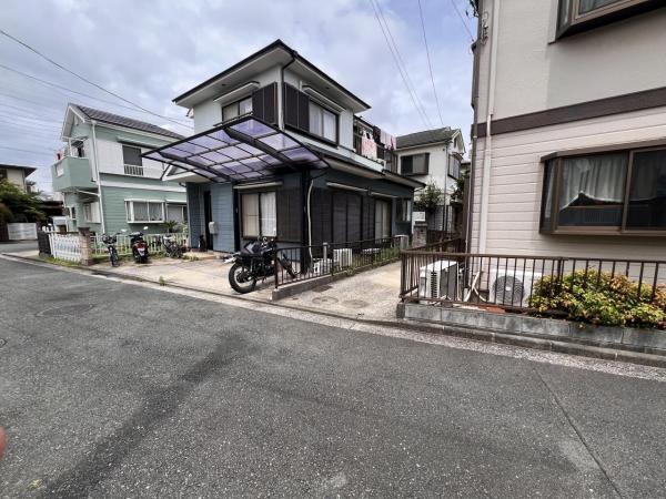 横浜市泉区中田西４丁目 中古戸建 前面道路含む現地写真