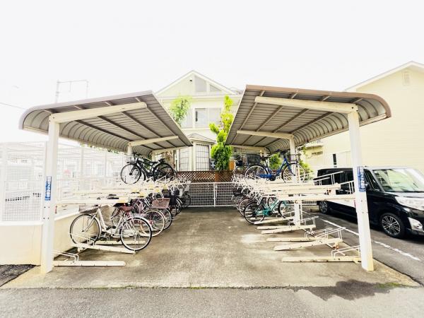相模大野ハイツ 駐輪場